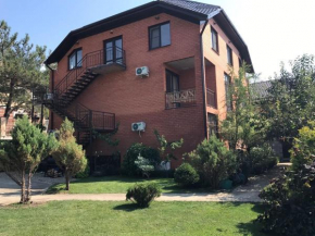 Na Lubimoi Guest House